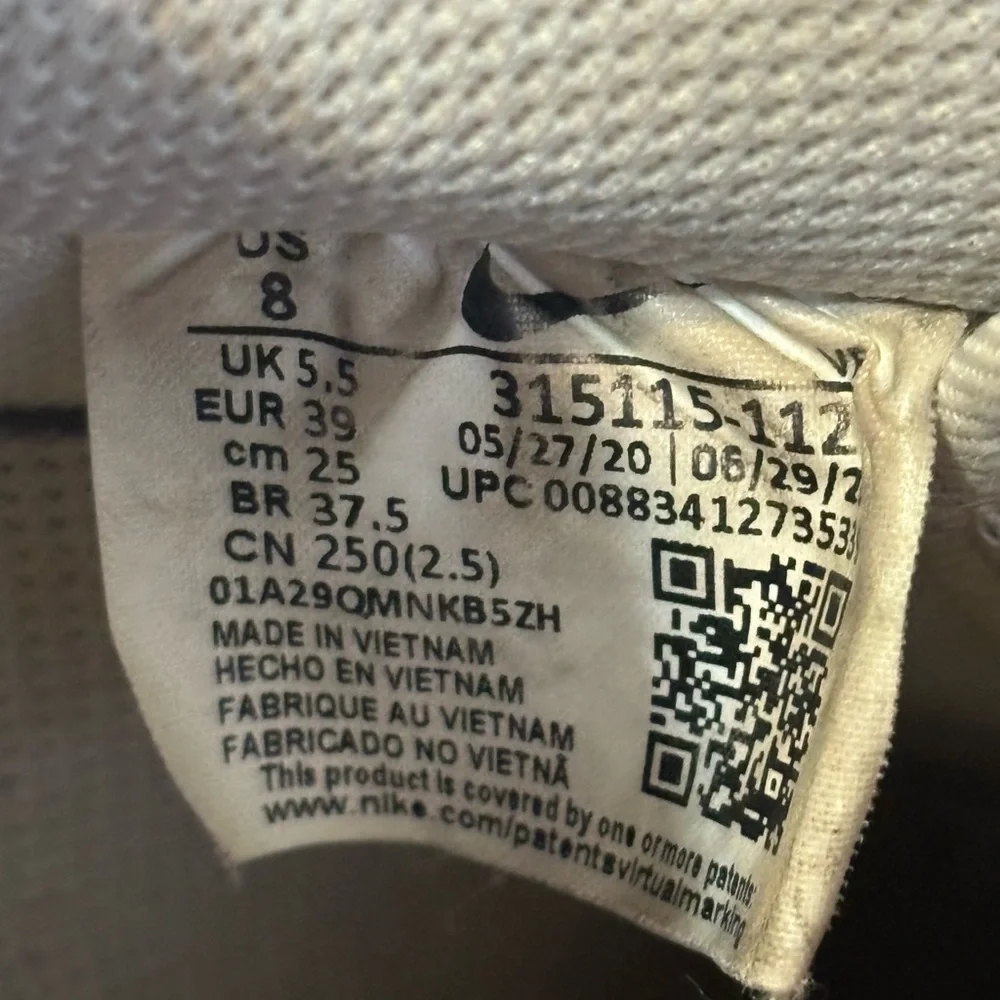 Nike Air Force 1 07 - Picture 2 of 10